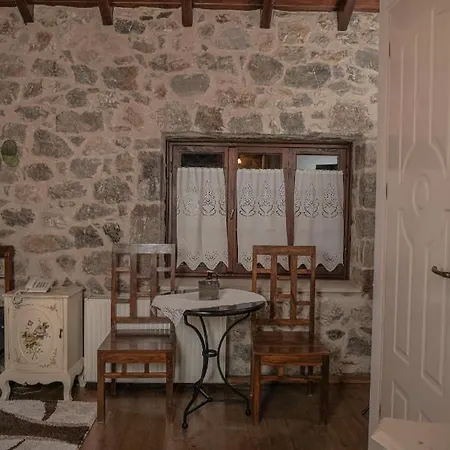 παραδοσιακός ο θόλος Valtessiniko